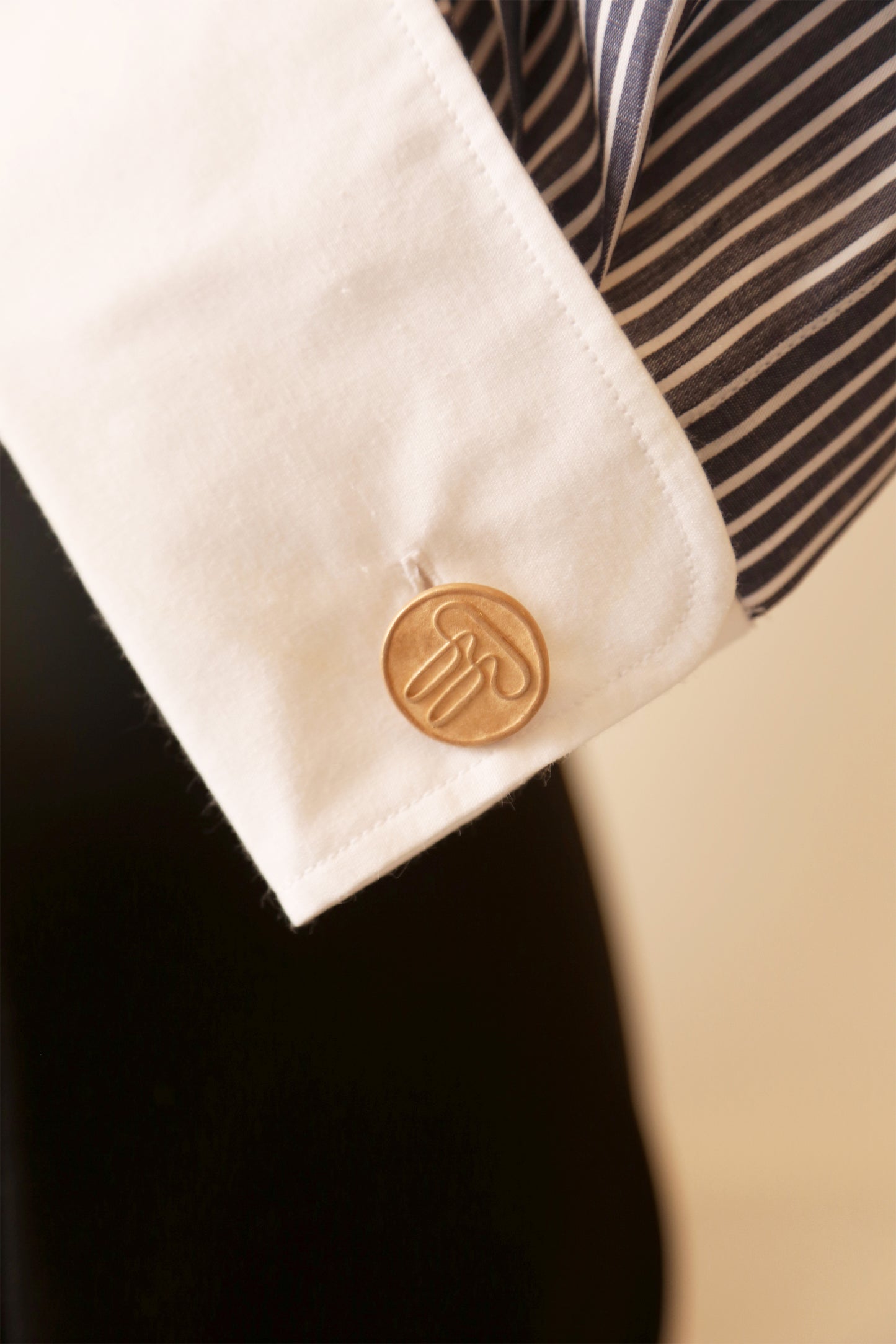 SIGNATURE CUFFLINKS