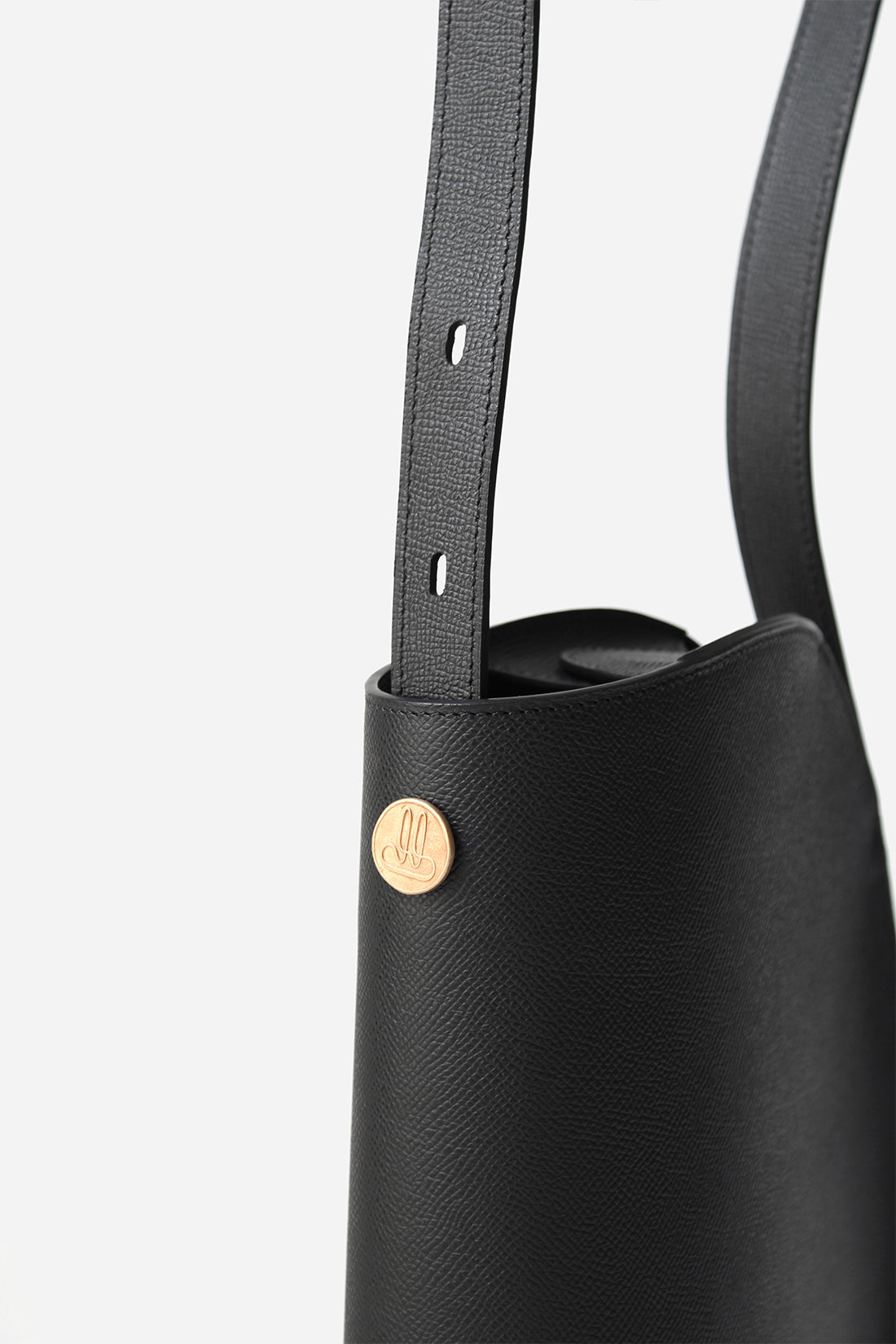 BOW BAG FINE GRAIN LEATHER