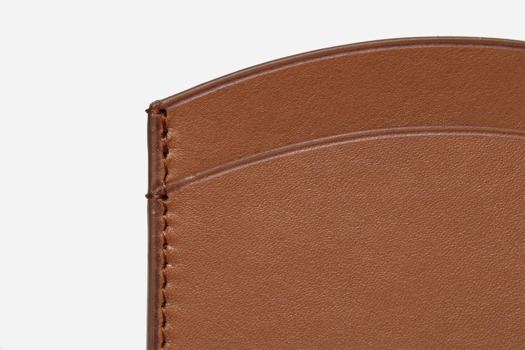 ARCH CARDHOLDER COGNAC