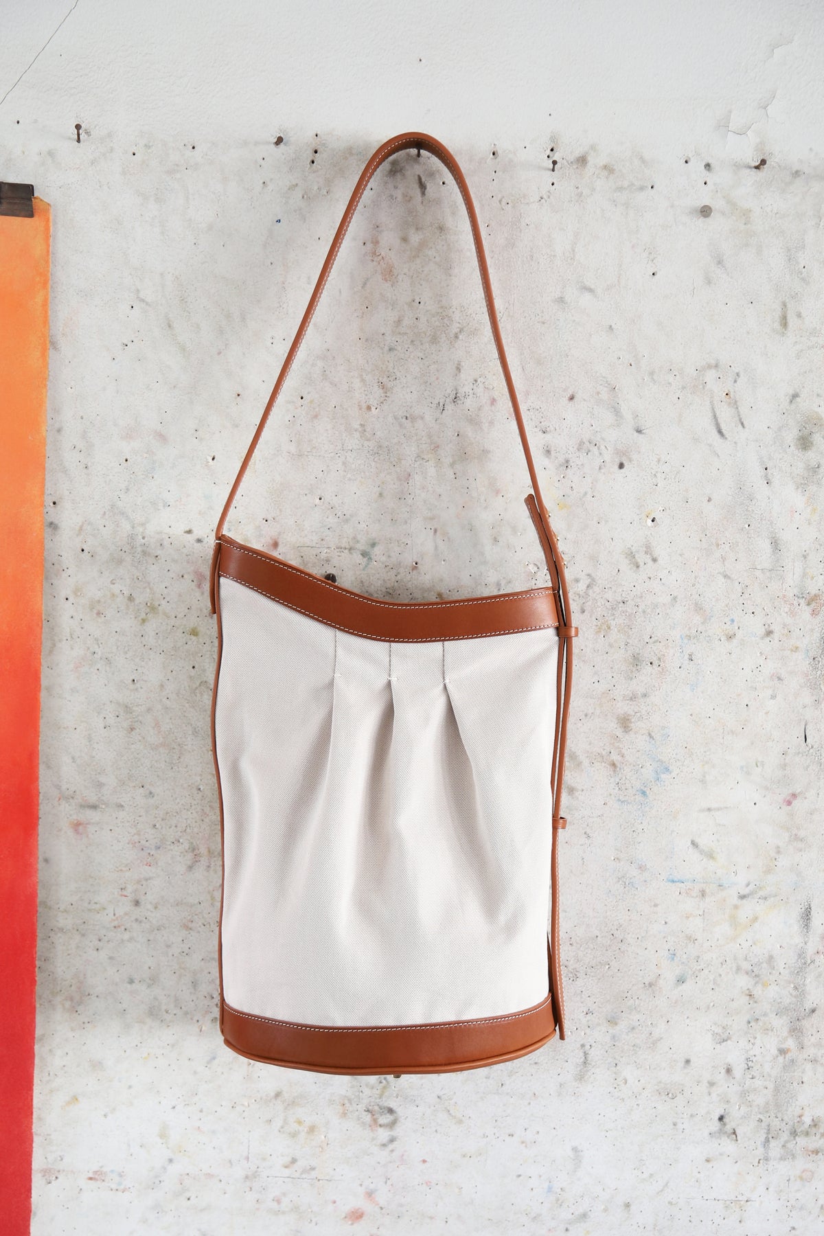 LOOM BAG COGNAC