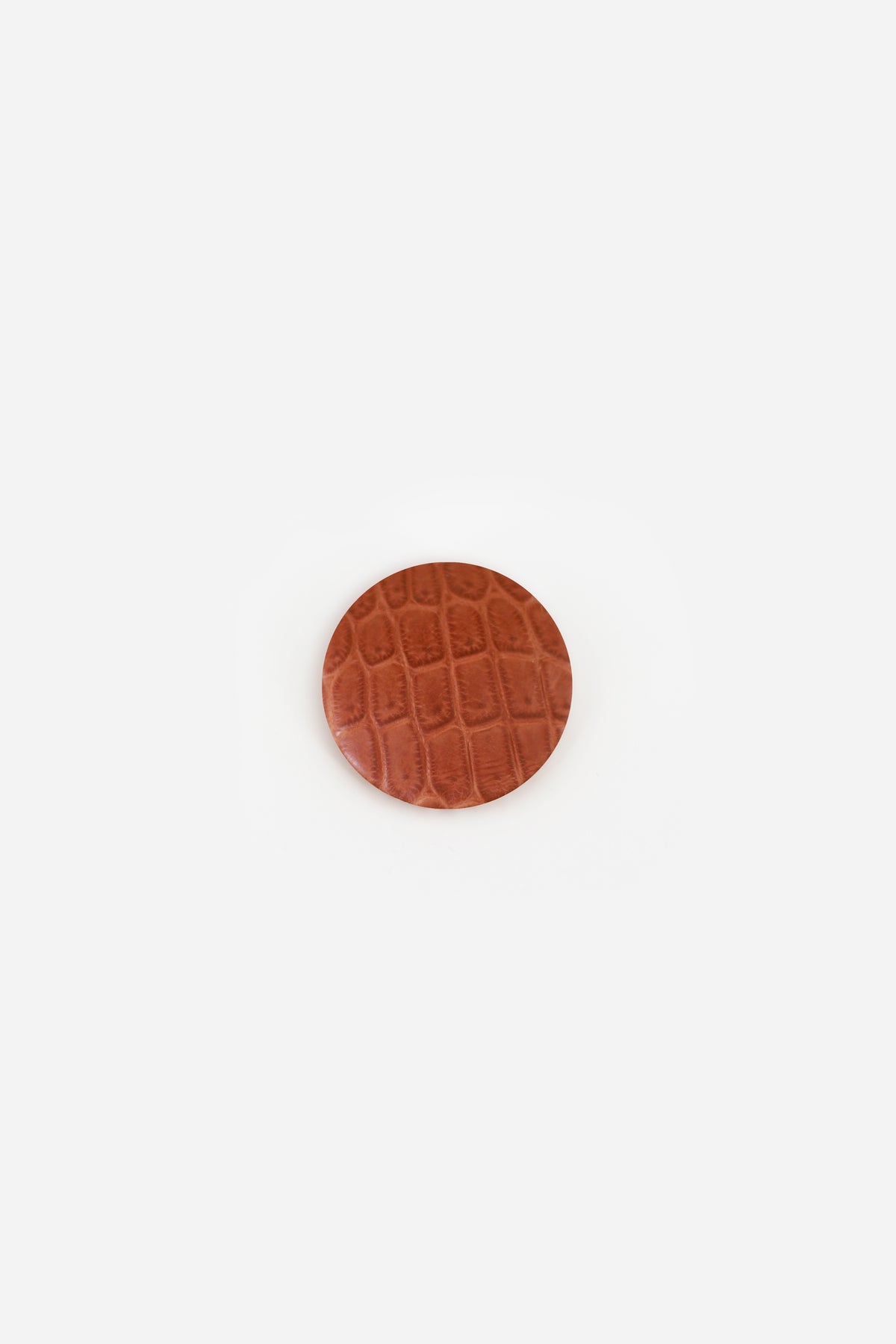 LEATHER PINBACK BUTTON M