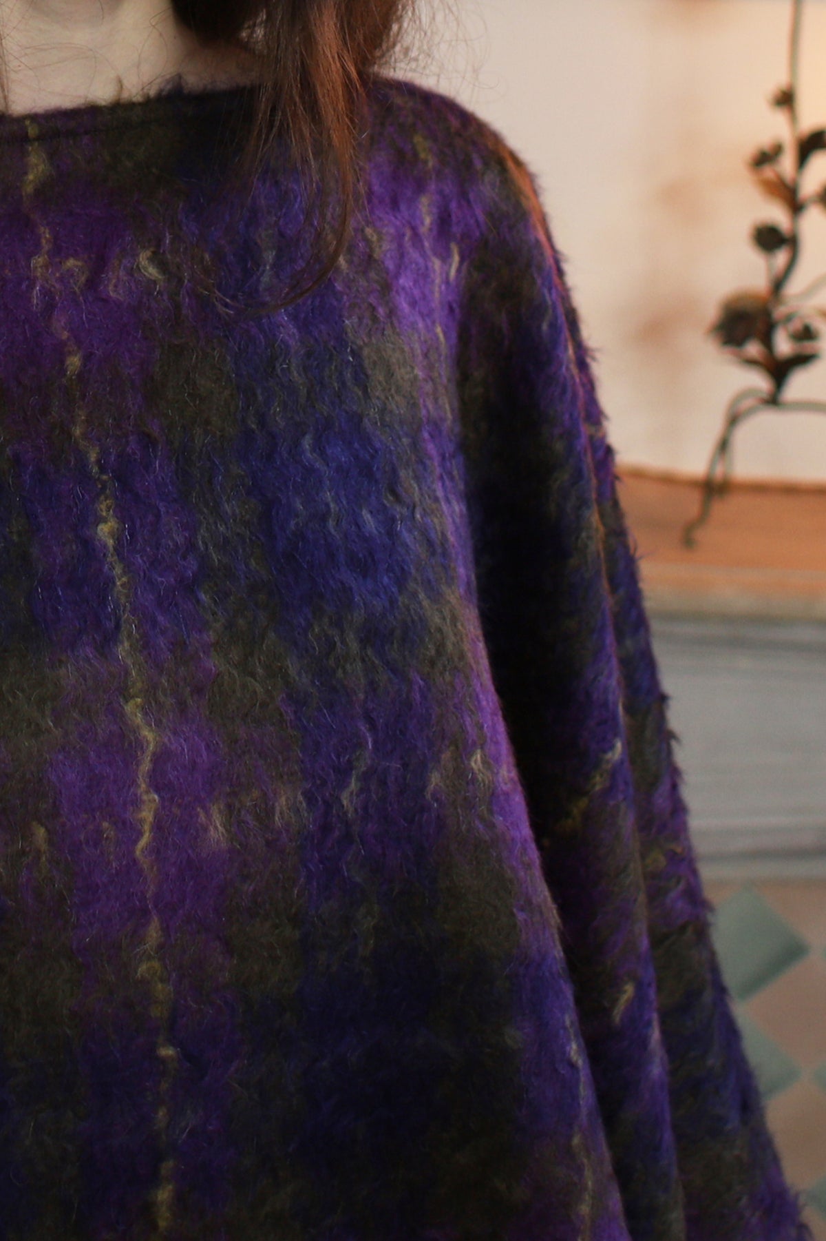 MOHAIR TARTAN CAPE