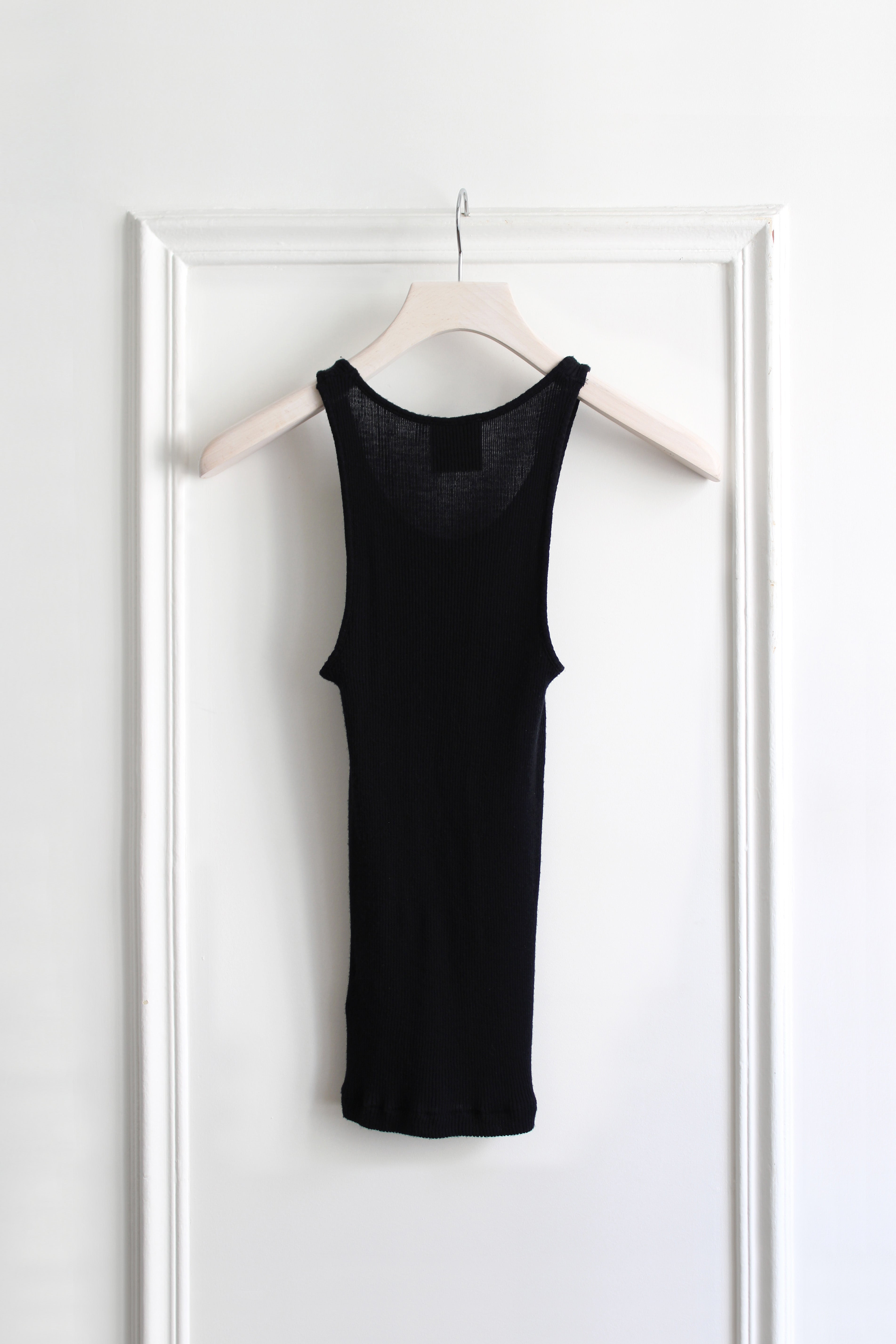 LOOP TANK TOP